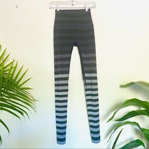 K- Deer yoga leggings